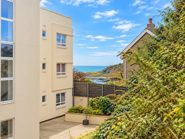 The Osbourne Rotherslade Road, Langland, Swansea, SA3 4QA